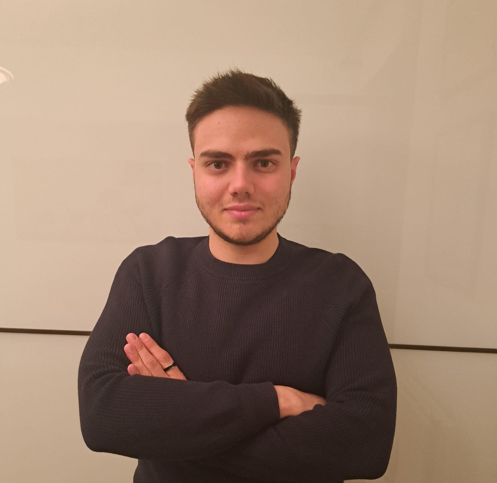 Foto di Luca Spezzano, Co-Founder R&D Developer presso PhotonSolarSystems